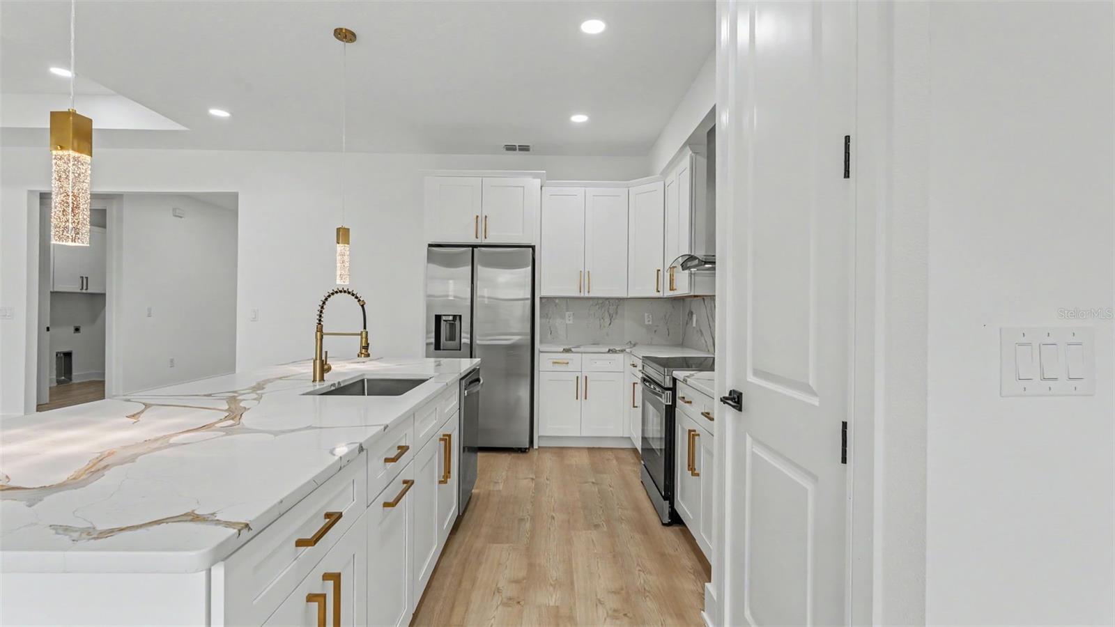 FLA DEV CO SUB - Residential
