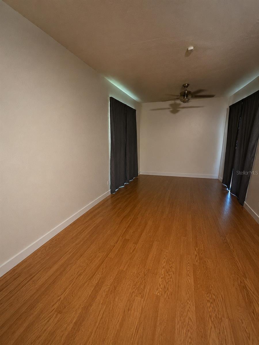 304 42ND STREET W