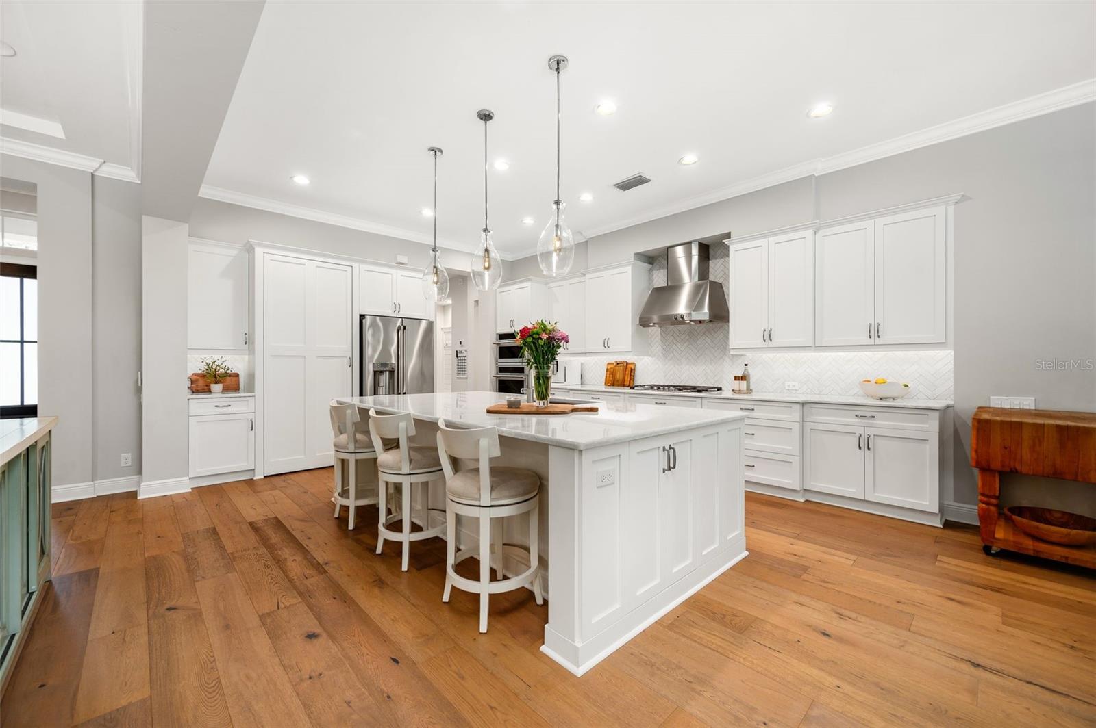 OAKMONT PH 2 PB 32 PG 30 - Residential