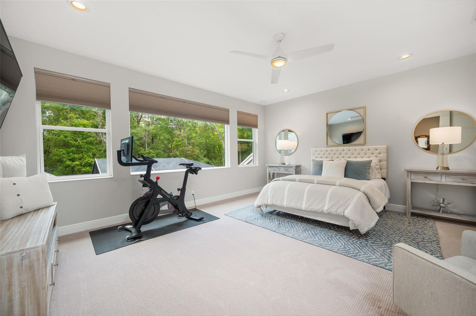 OAKMONT PH 2 PB 32 PG 30 - Residential