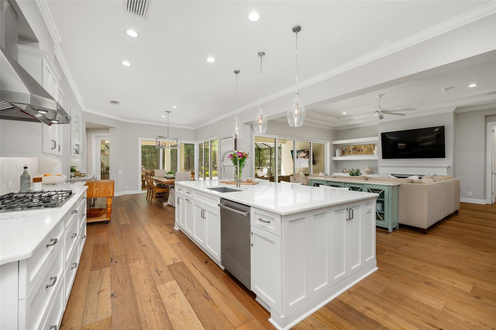 OAKMONT PH 2 PB 32 PG 30 - Residential