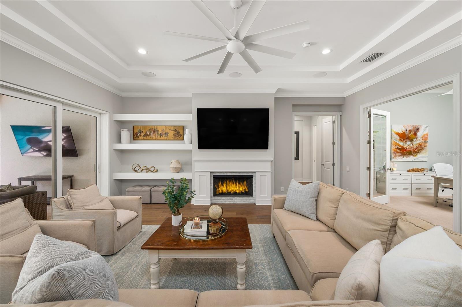 OAKMONT PH 2 PB 32 PG 30 - Residential