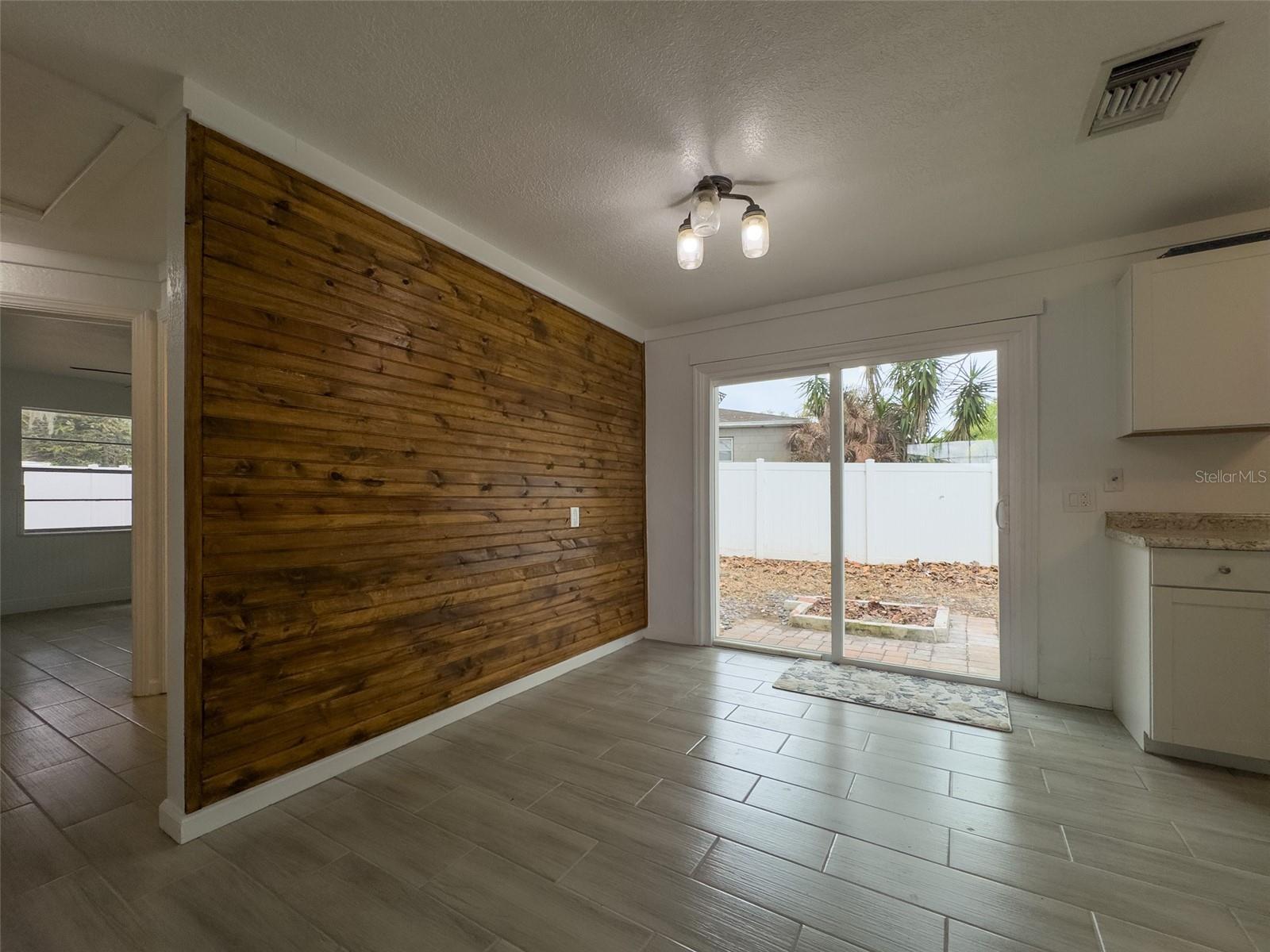 EUSTIS HEIGHTS - Residential