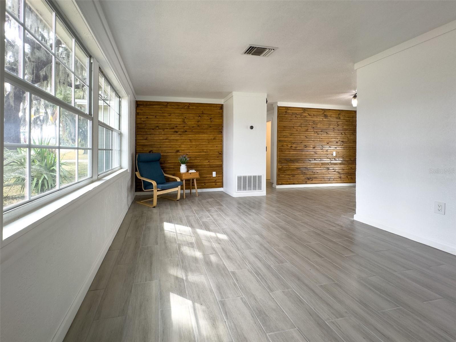 EUSTIS HEIGHTS - Residential