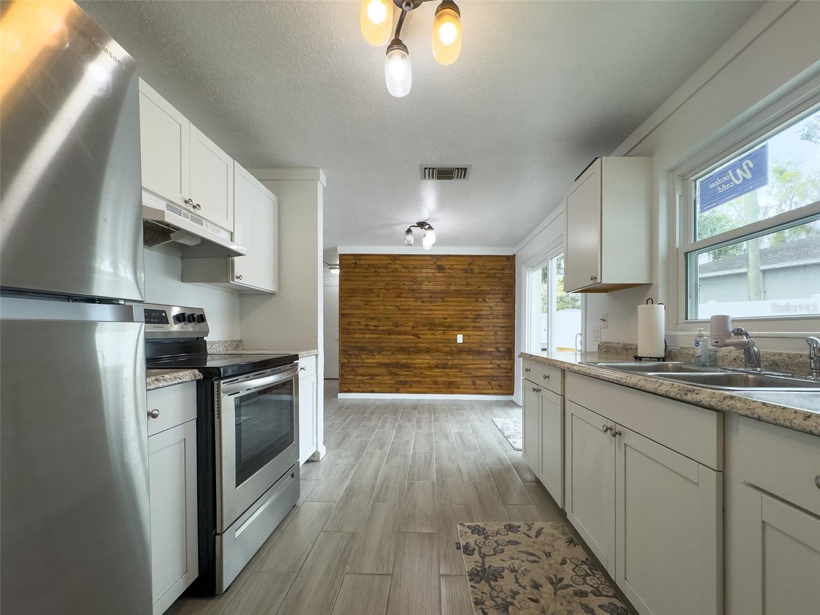 EUSTIS HEIGHTS - Residential