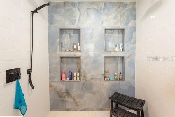 TOWN/BUNNELL - Residential