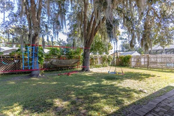 TOWN/BUNNELL - Residential