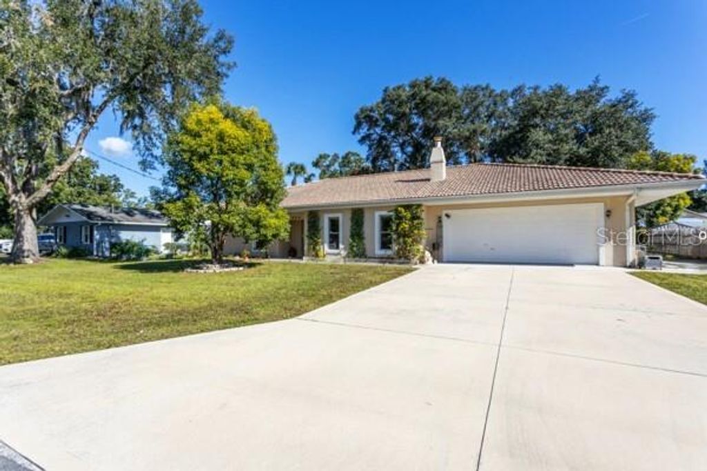 Photo of 504 N Cherry Street, Bunnell, FL 32110 (MLS # FC313691)