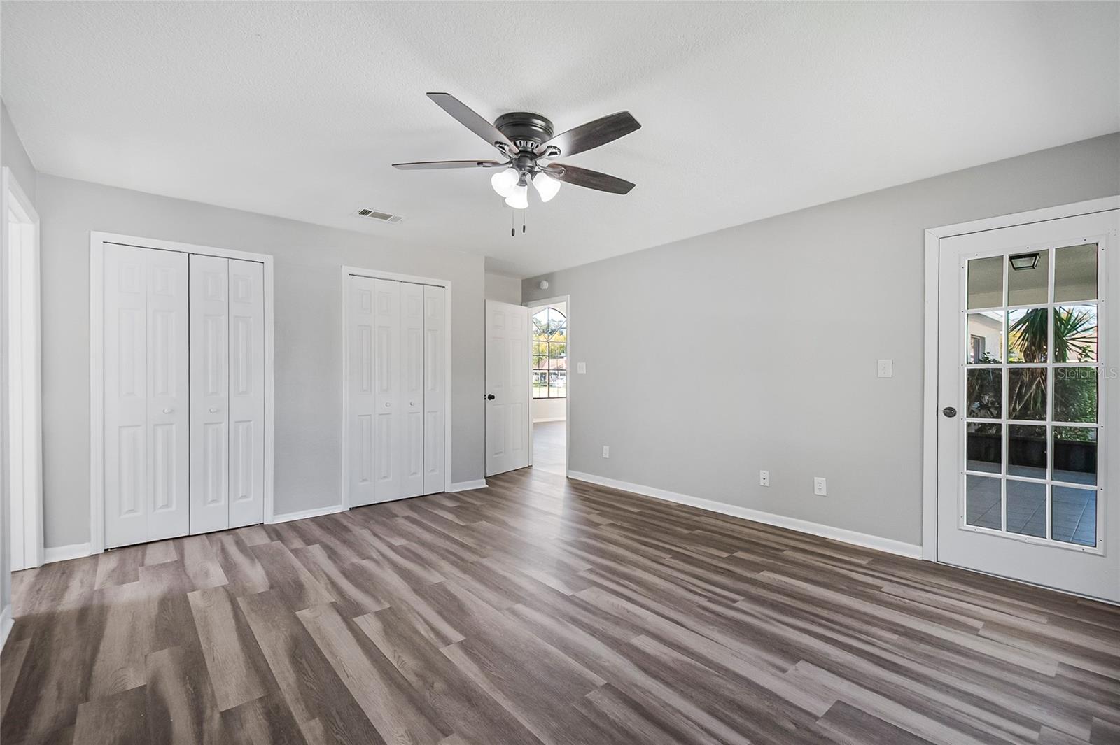 REGENCY PARK - Residential