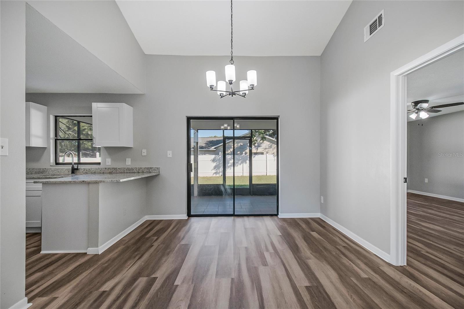 REGENCY PARK - Residential