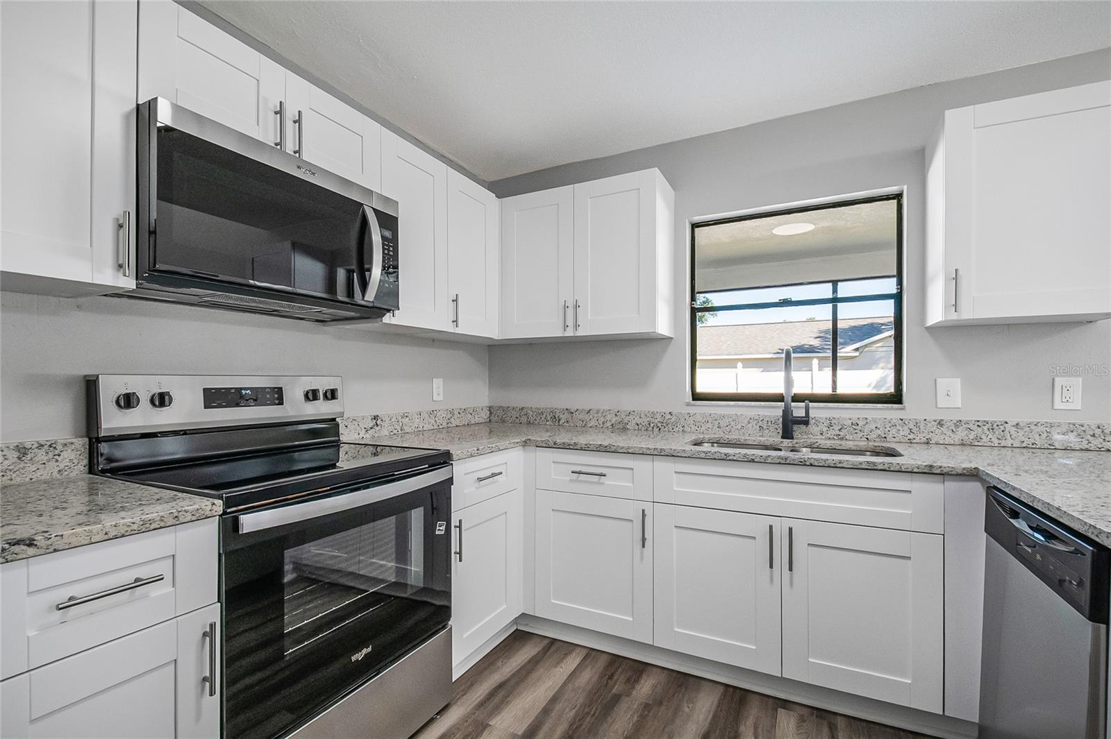 REGENCY PARK - Residential