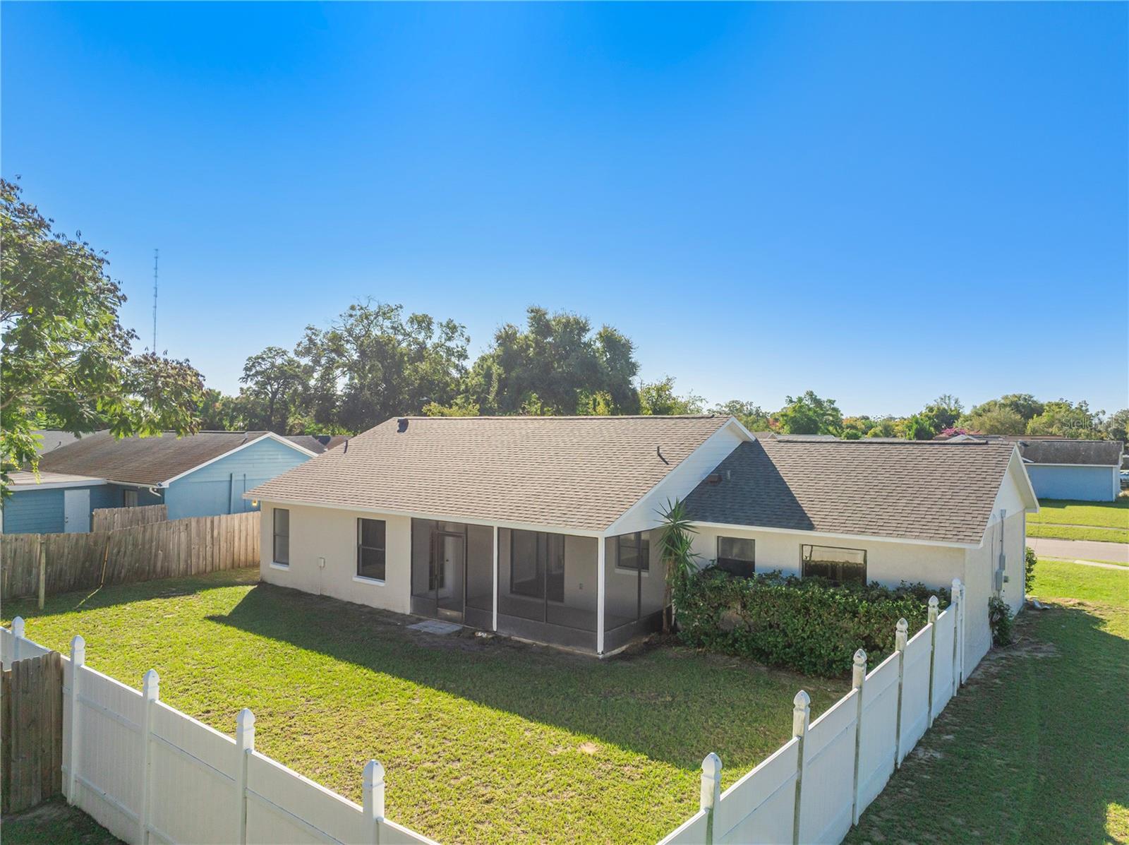 REGENCY PARK - Residential