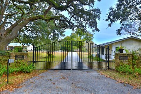 Tiny photo for 2756 County Road 204, Oxford, FL 34484 (MLS # OM693529)