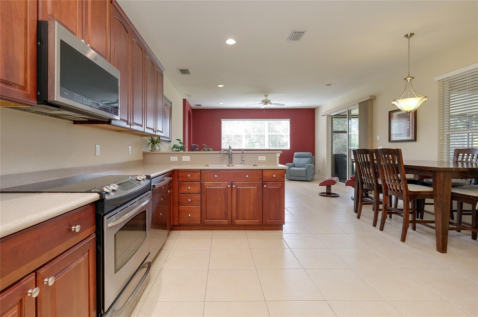 STONEYBROOK AT VENICE - Residential