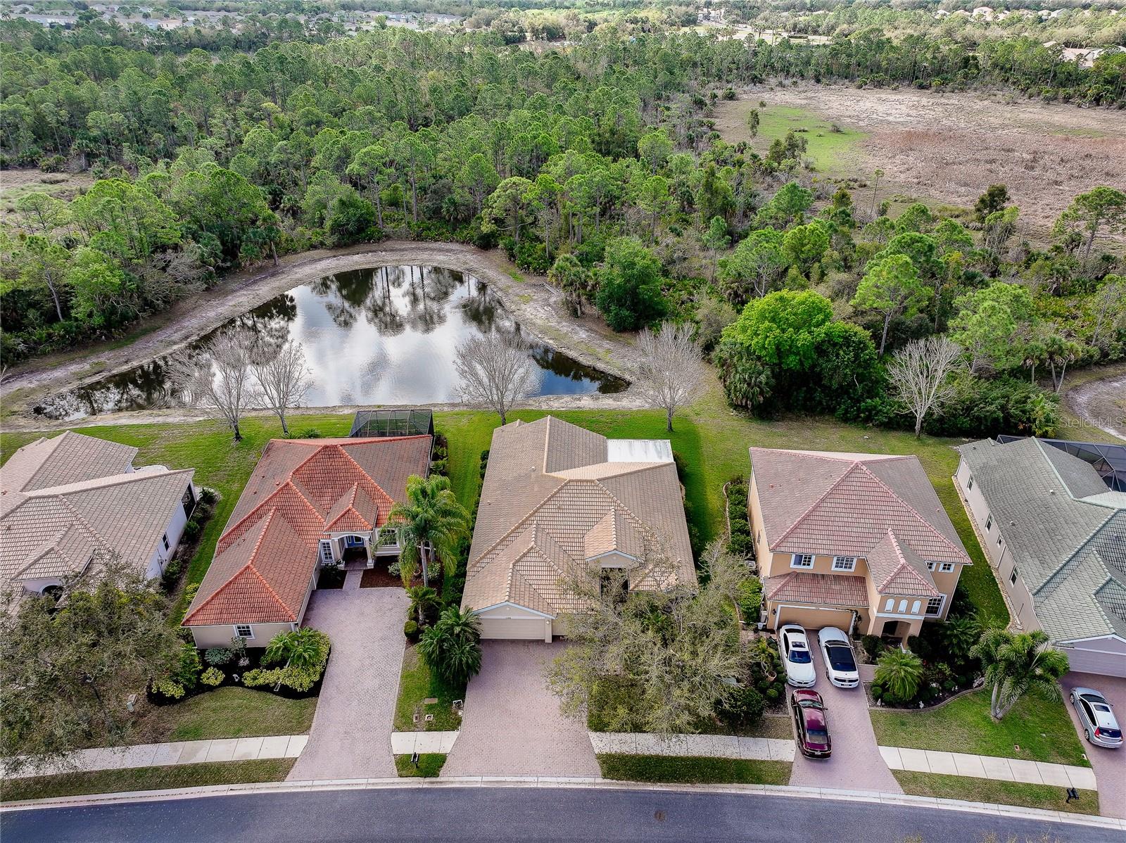 STONEYBROOK AT VENICE - Residential