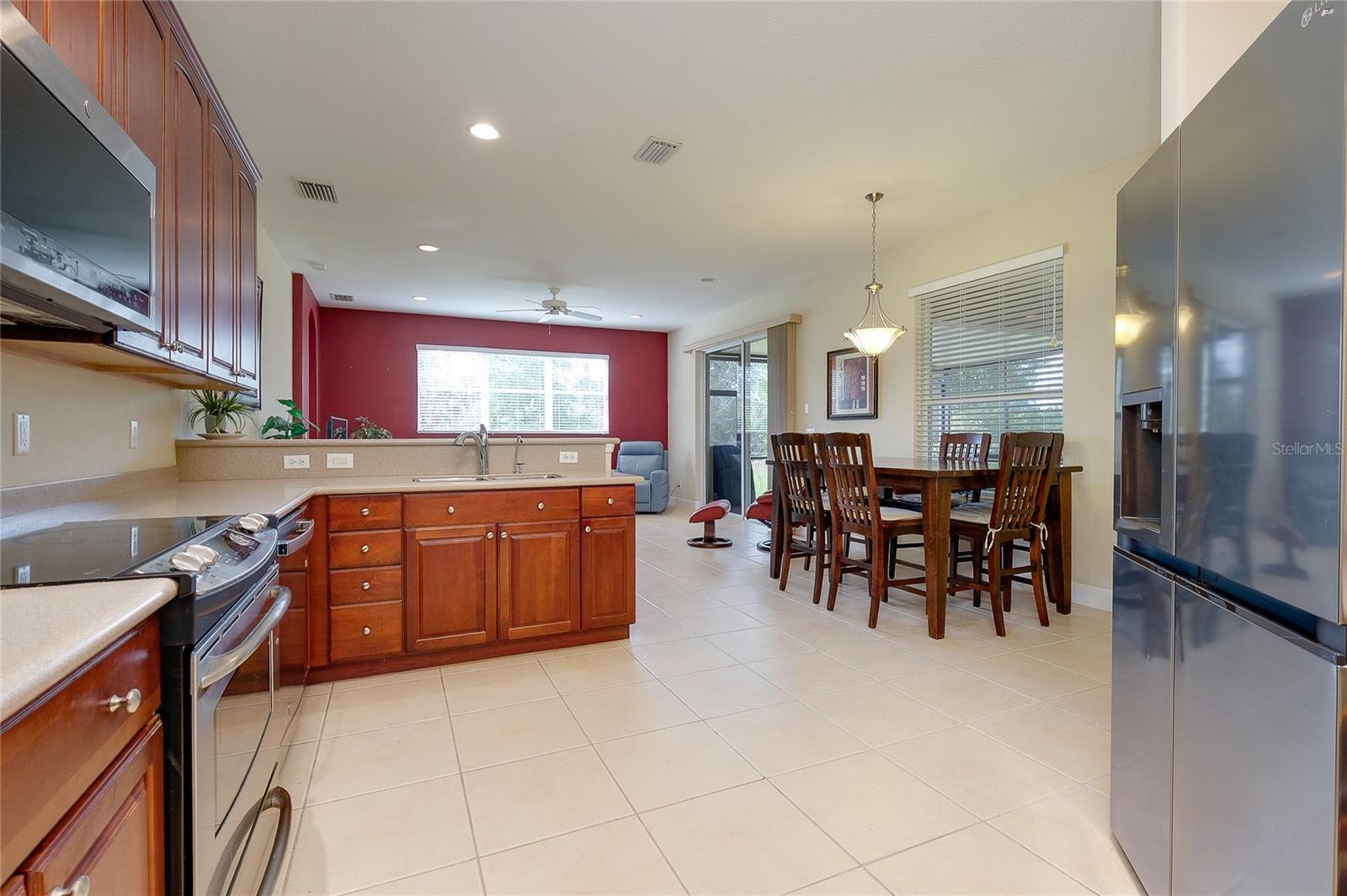 STONEYBROOK AT VENICE - Residential