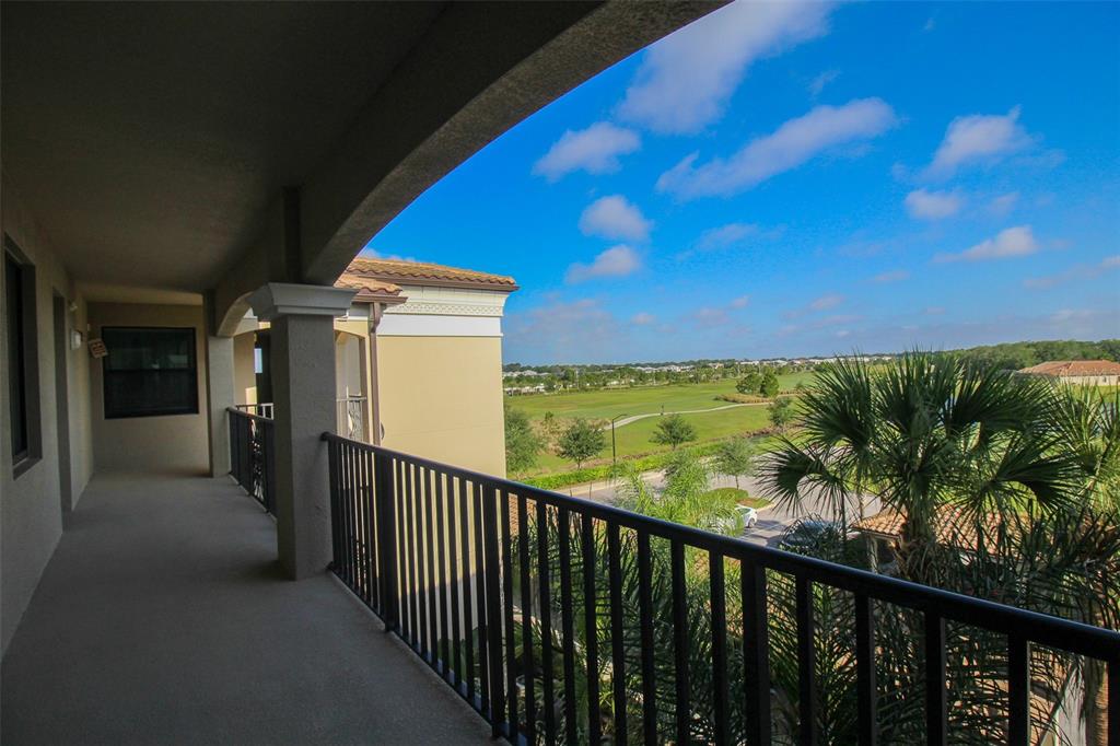 TERRACE I AT LAKEWOOD NATIONAL PH 1 - Residential Lease