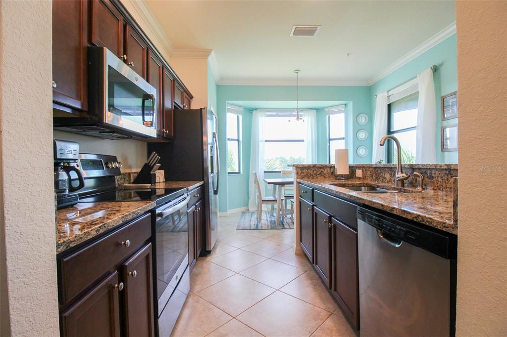 TERRACE I AT LAKEWOOD NATIONAL PH 1 - Residential Lease