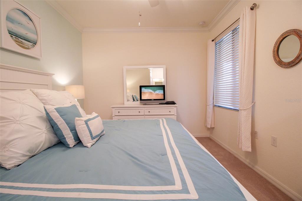 TERRACE I AT LAKEWOOD NATIONAL PH 1 - Residential Lease