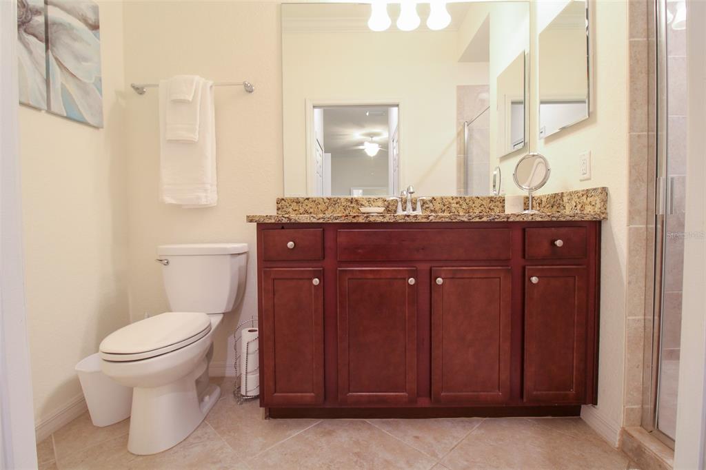 TERRACE I AT LAKEWOOD NATIONAL PH 1 - Residential Lease