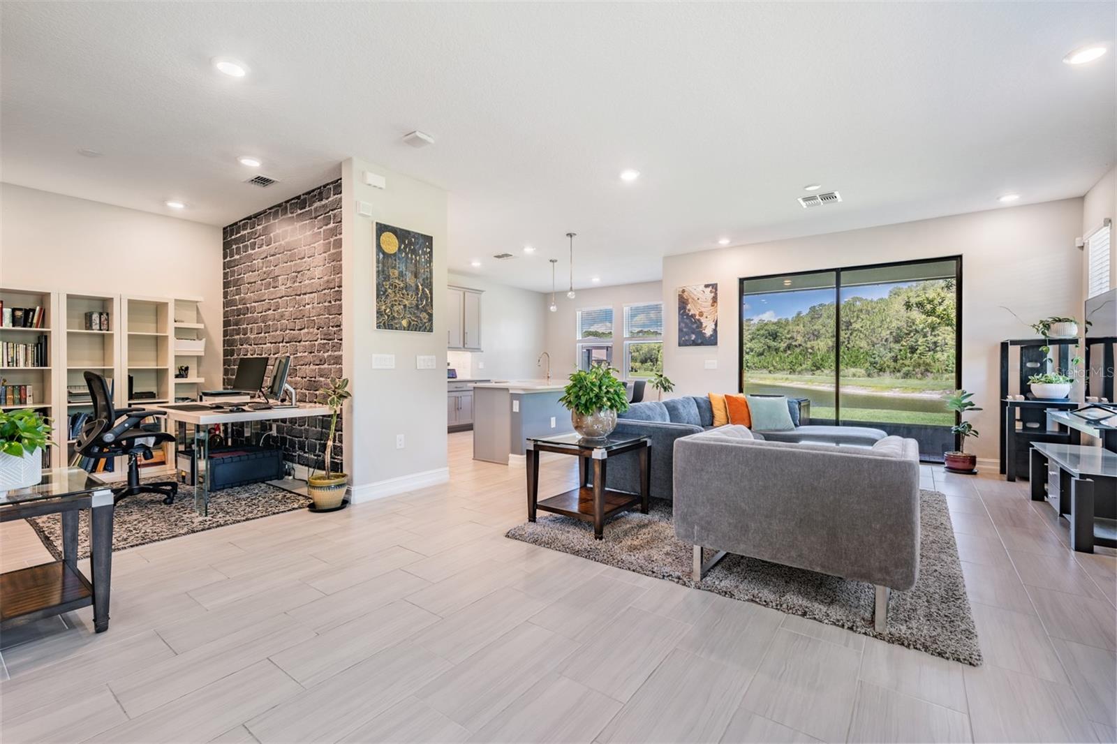 ESTANCIA PH 4 - Residential