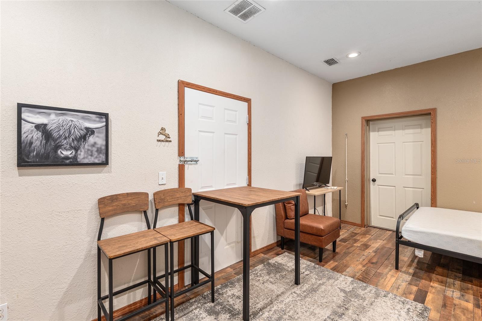 CIRCLE SQUARE RANCHES - Land