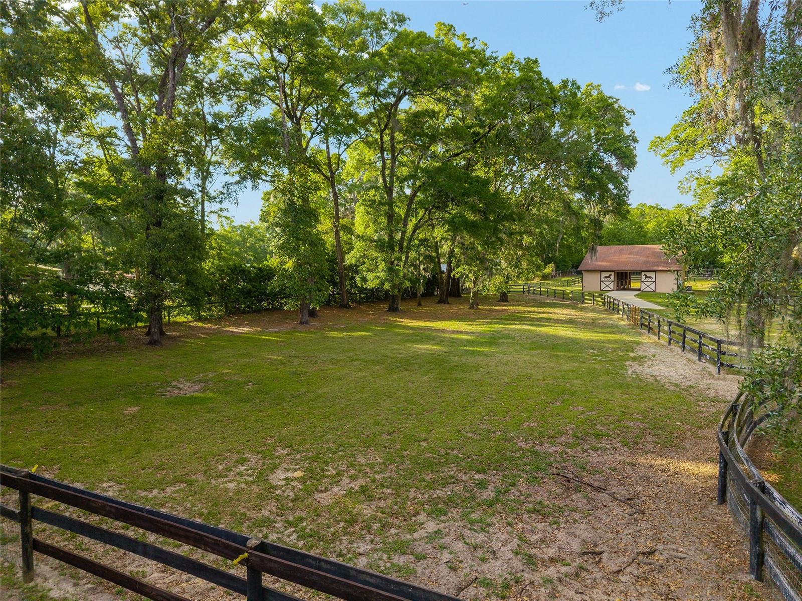 CIRCLE SQUARE RANCHES - Land