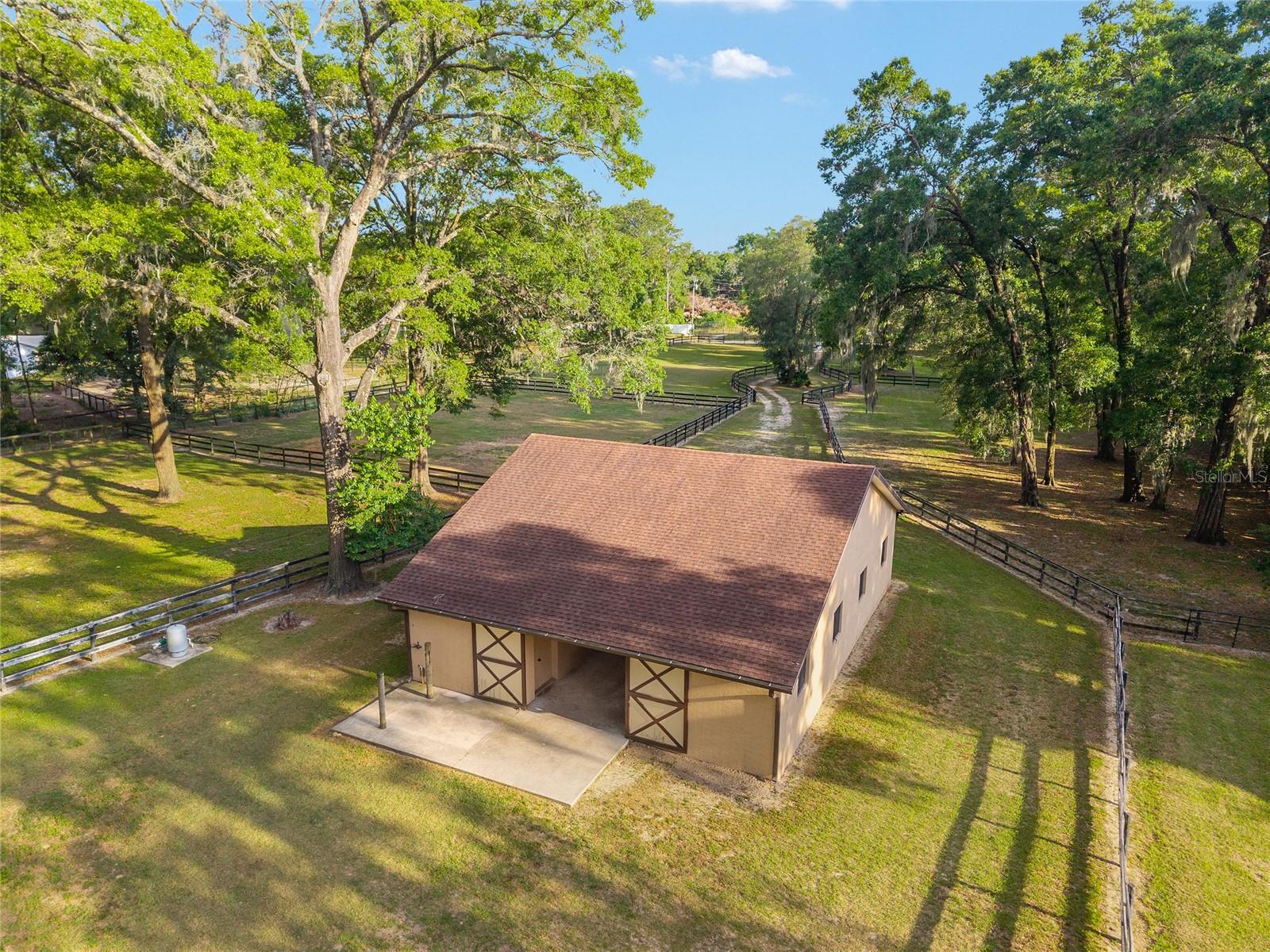 CIRCLE SQUARE RANCHES - Land