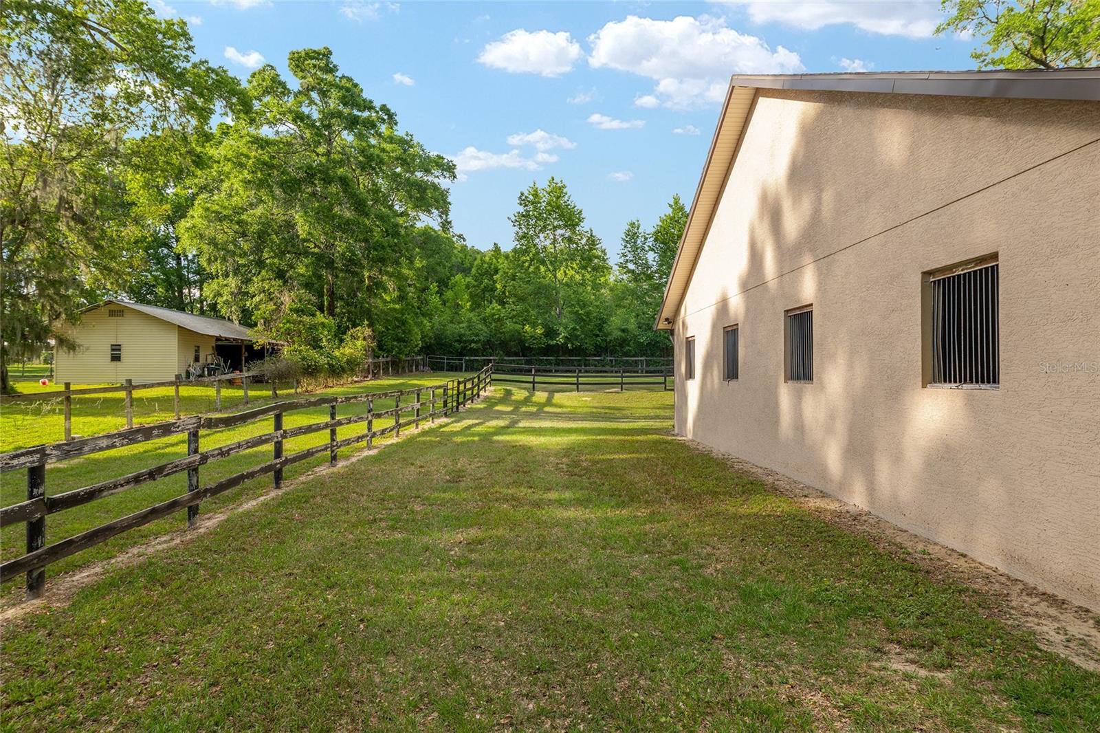 CIRCLE SQUARE RANCHES - Land