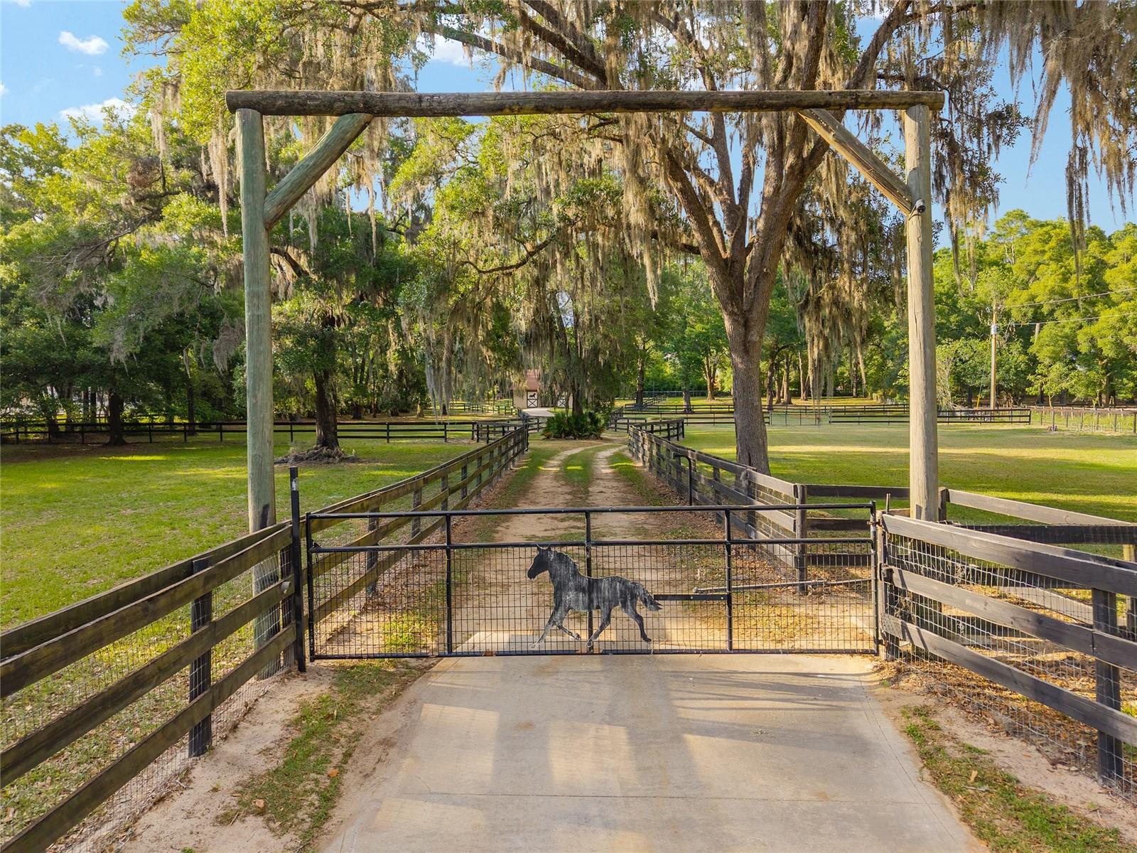 8117 SW 41ST PLACE ROAD