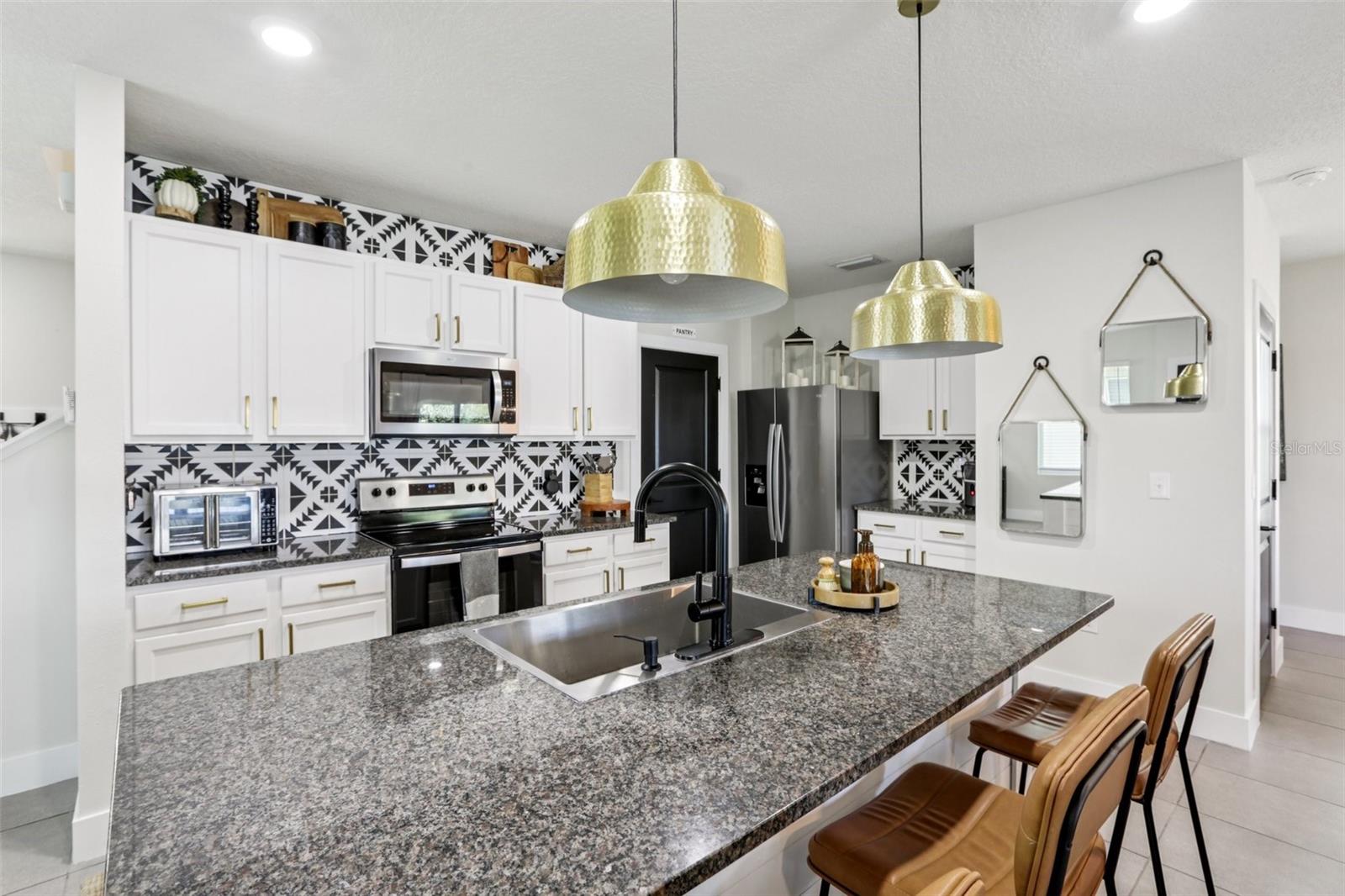 3111 SUNCOAST BLEND DRIVE