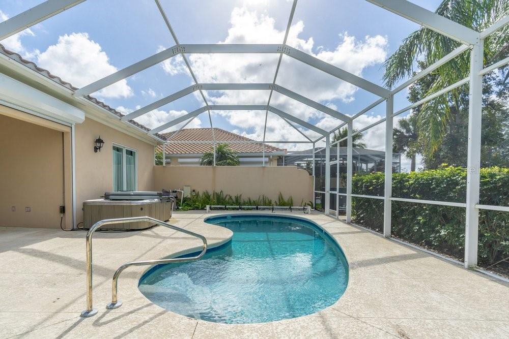 VERONAWALK - Residential