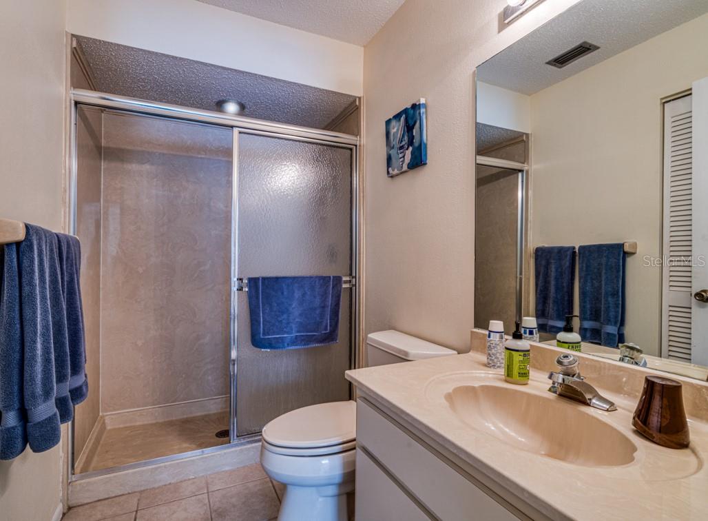 WEDGEWOOD LAKE - Residential