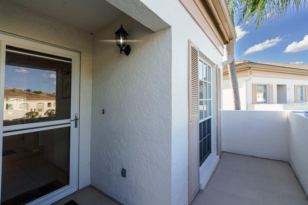 WEDGEWOOD LAKE - Residential