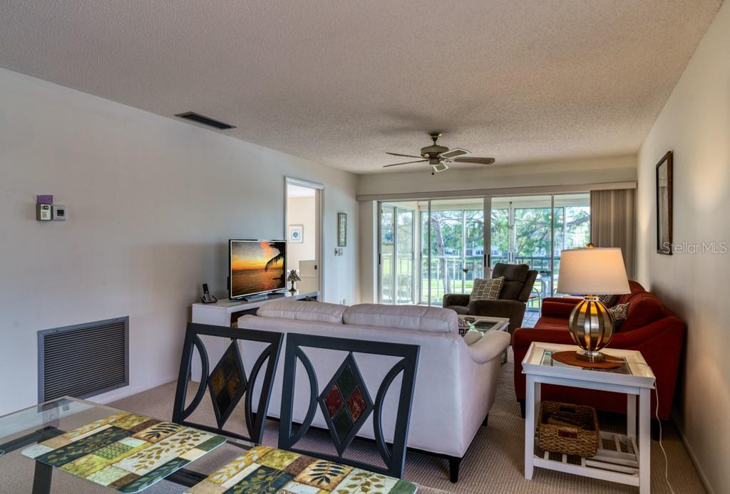 WEDGEWOOD LAKE - Residential