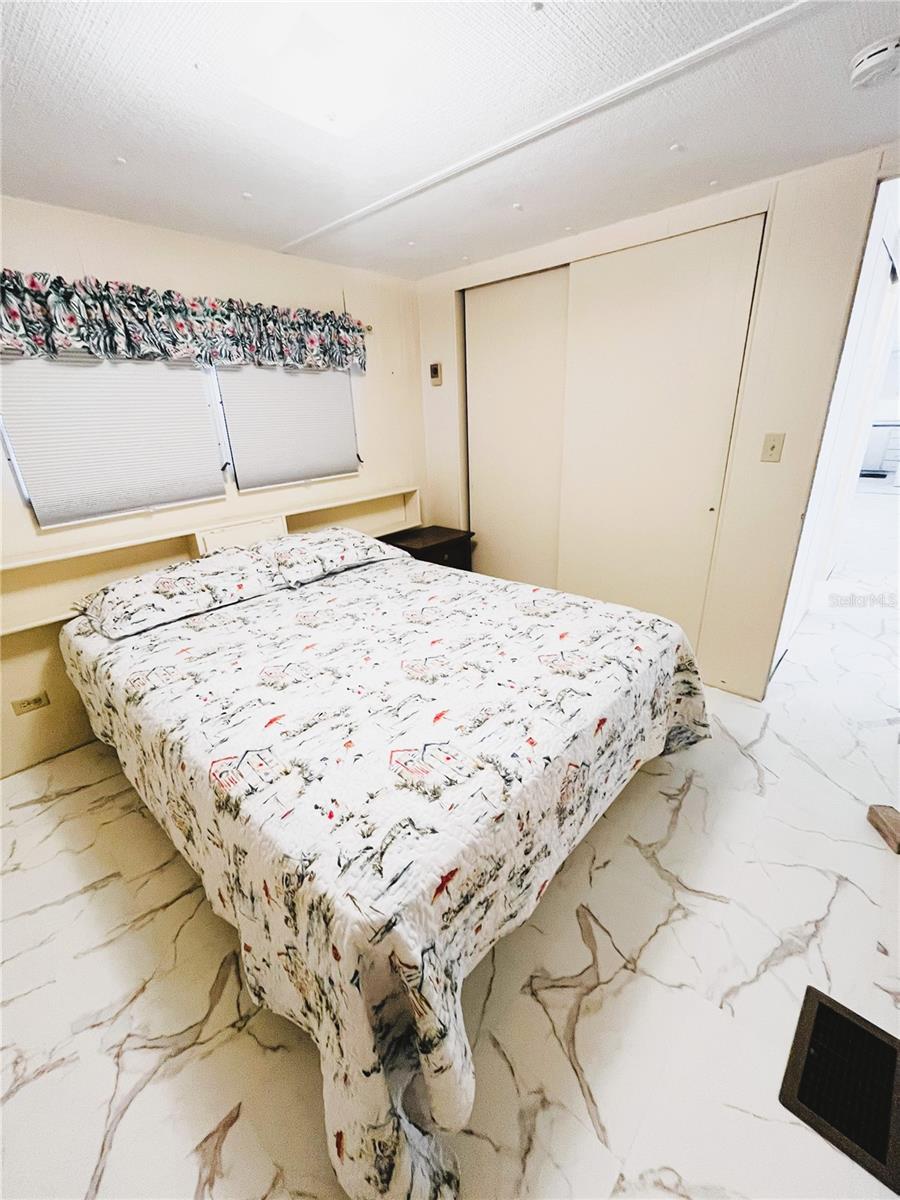 TRAILER ESTATES - Residential