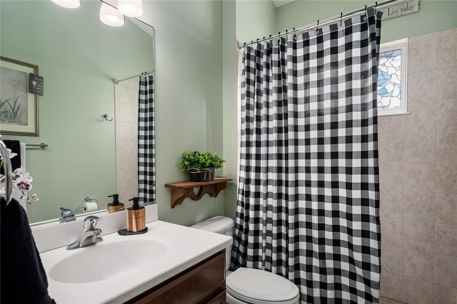 TAILFEATHER WAY AT TARA - Residential