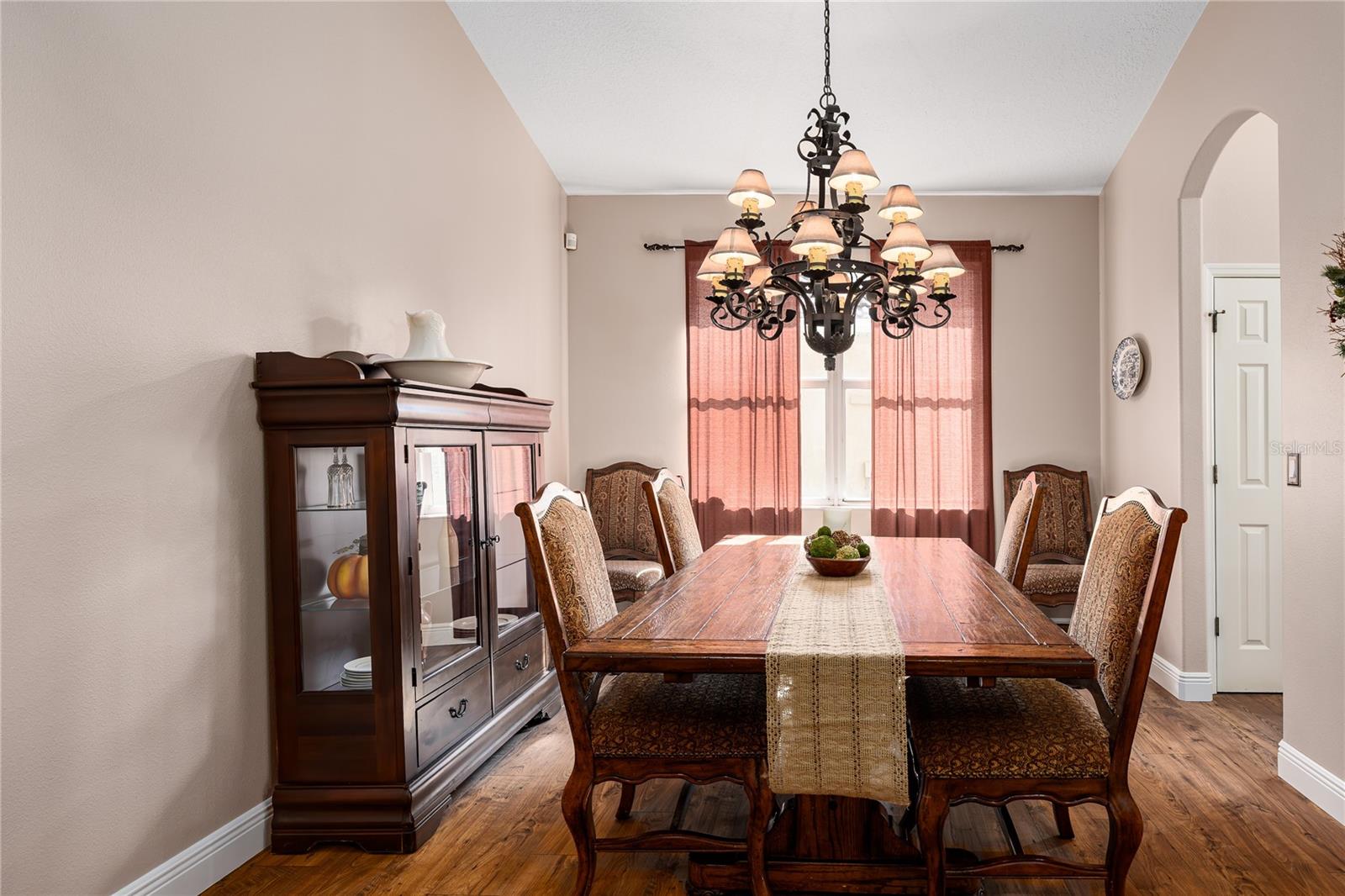 TAILFEATHER WAY AT TARA - Residential