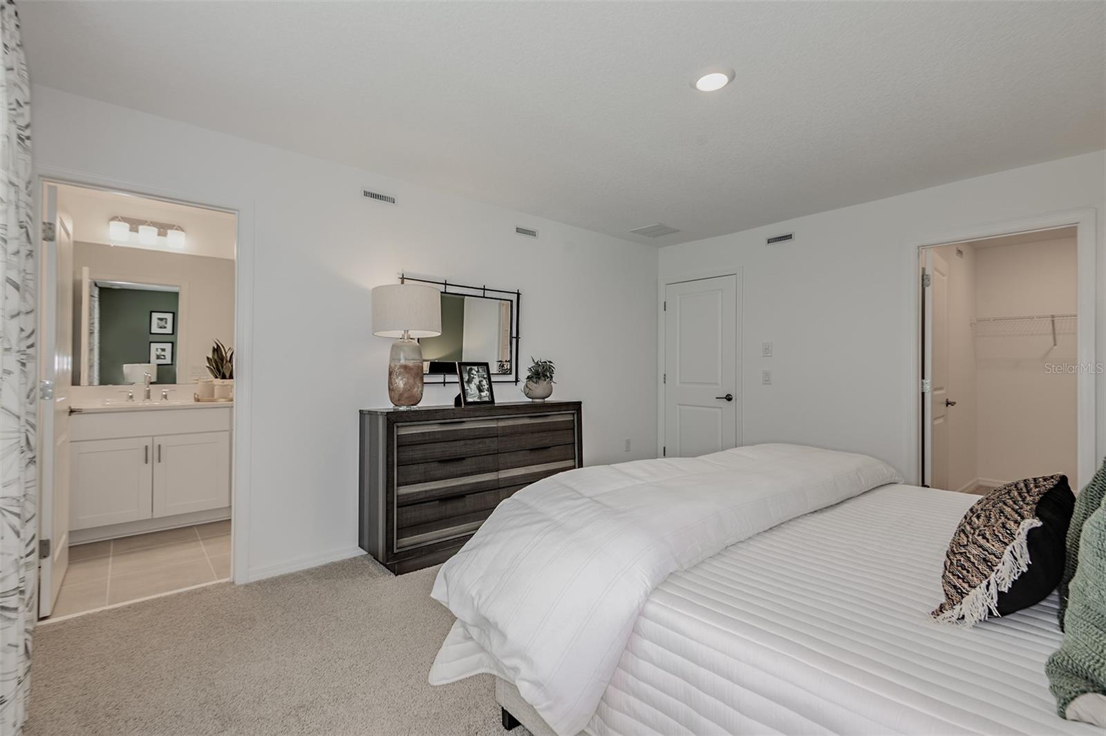 Photo 21 of 24 of 5021 SPANGLE DRIVE townhome