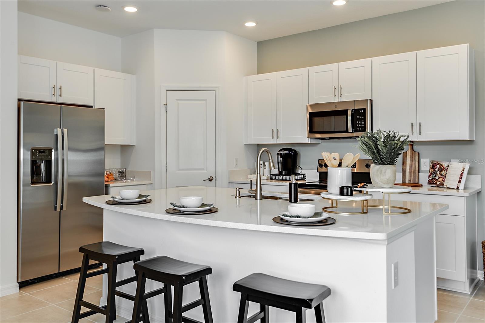Photo 7 of 24 of 5021 SPANGLE DRIVE townhome