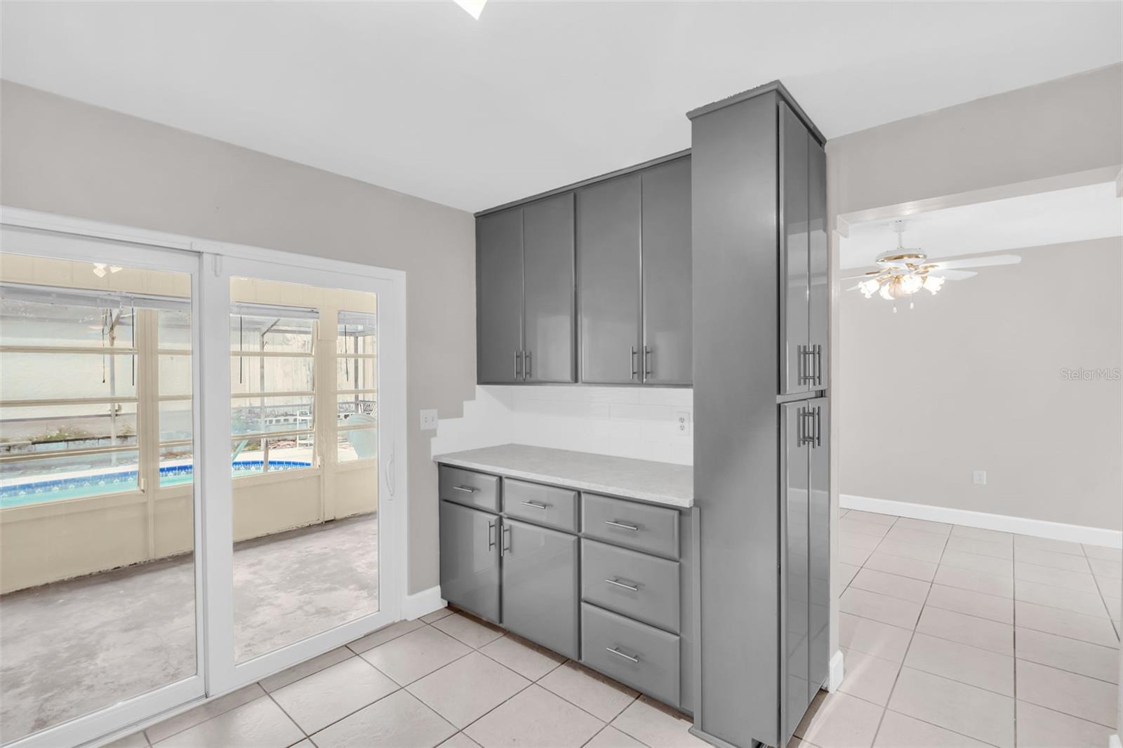 HIDDEN GROVE SUB - Residential