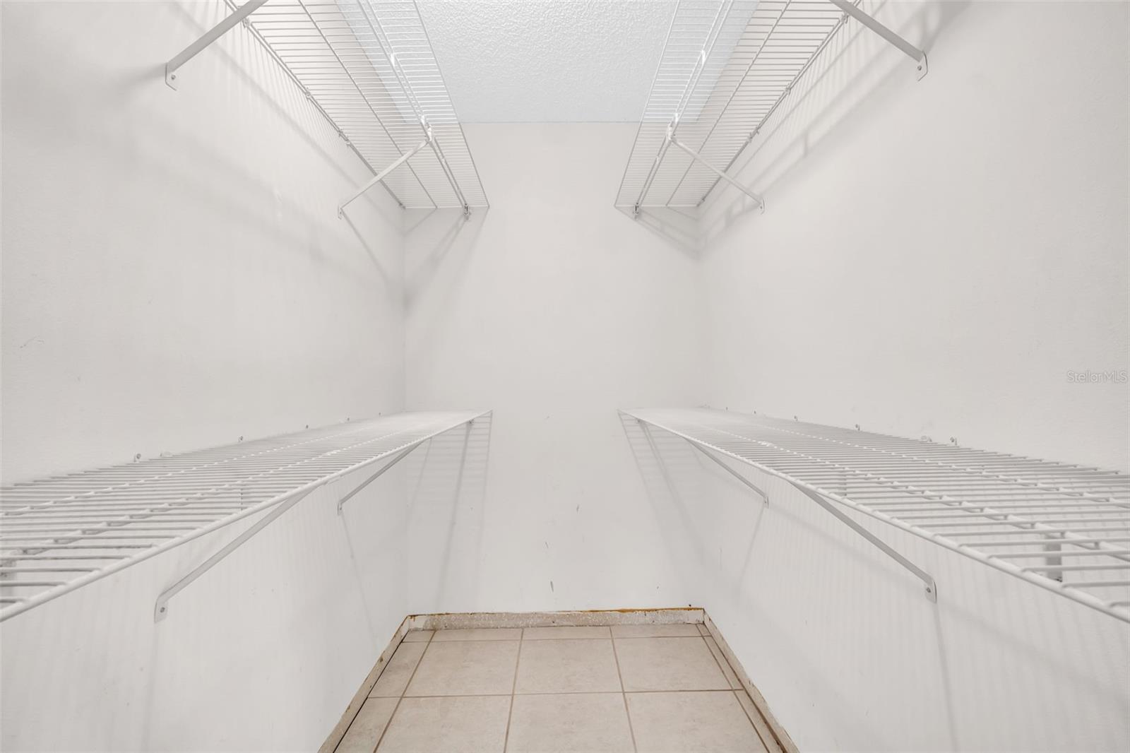 HIDDEN GROVE SUB - Residential