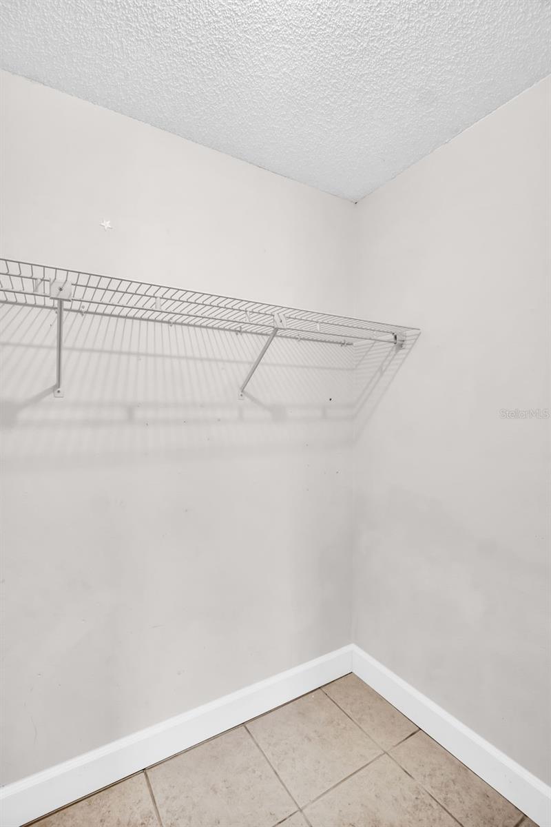 HIDDEN GROVE SUB - Residential