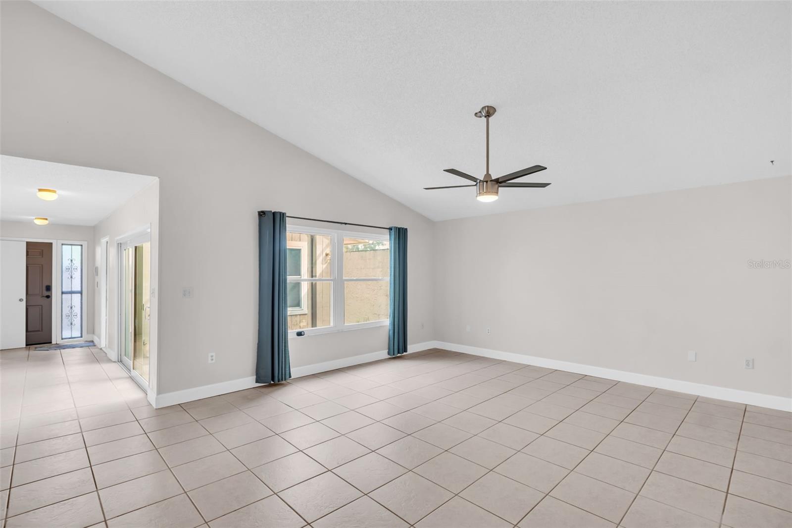 HIDDEN GROVE SUB - Residential