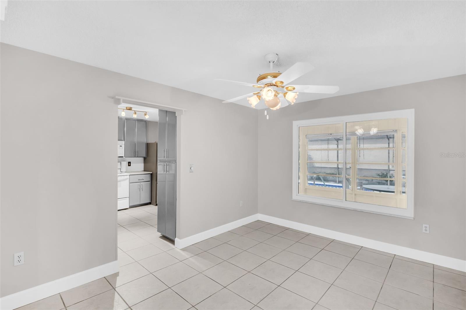 HIDDEN GROVE SUB - Residential