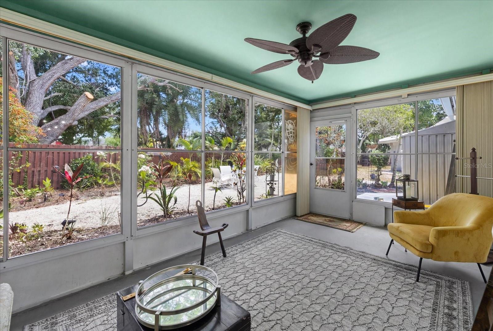 4305 CHINABERRY CIRCLE, BRADENTON, FL, 34208 1 4305 CHINABERRY CIRCLE