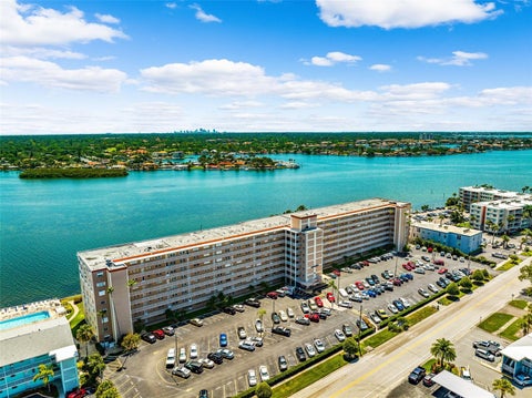 Photo of 1847 Shore Drive S #101, St Petersburg, FL 33707 (MLS # TB8536985)