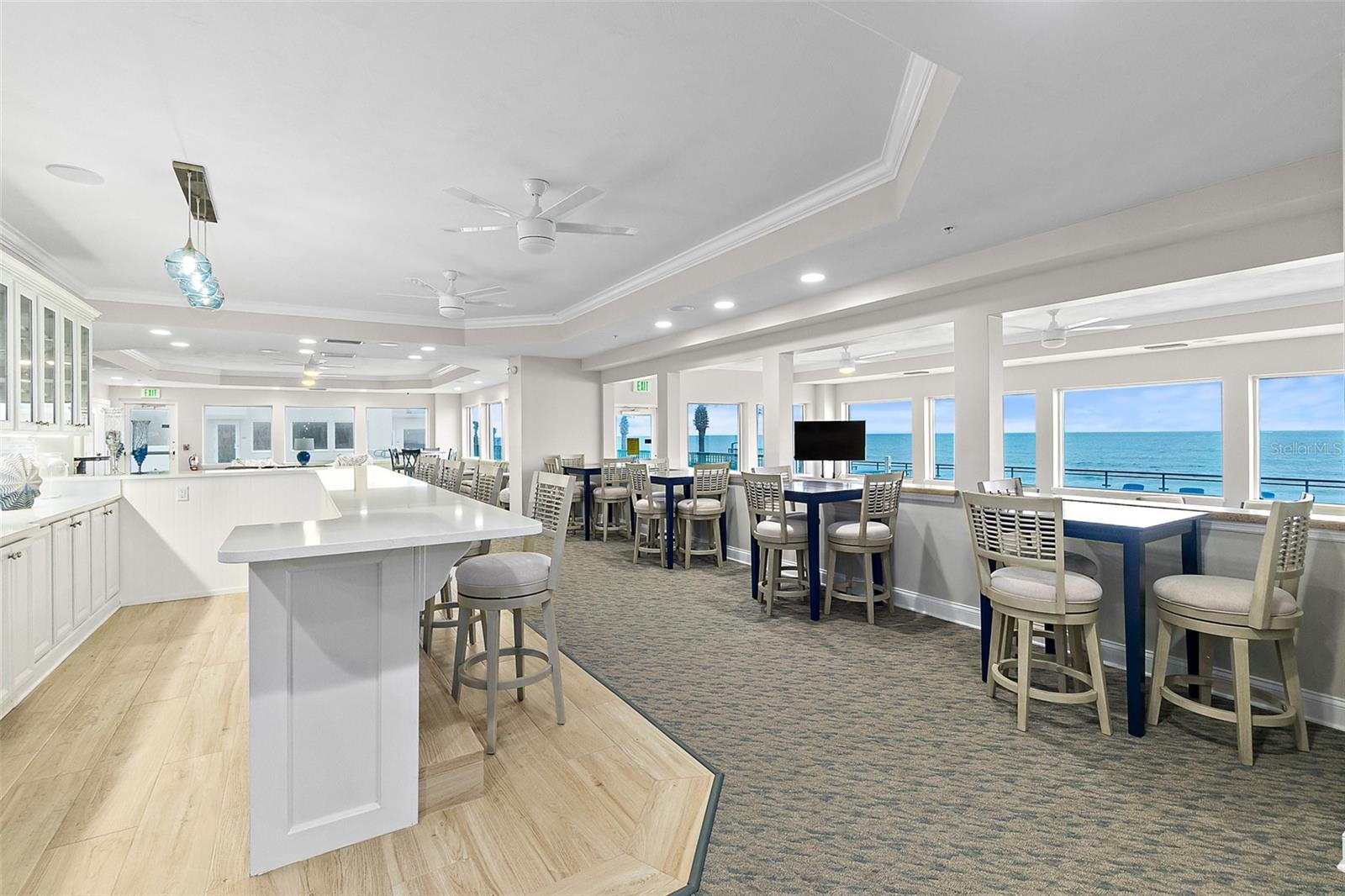 DIMUCCI TWIN TOWERS N & S - Residential