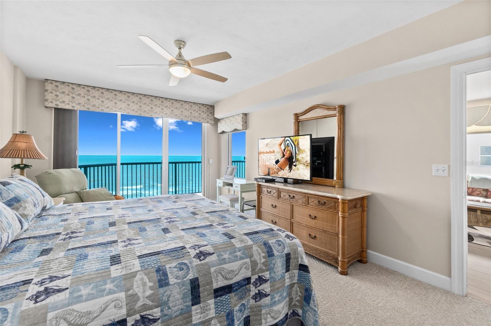 DIMUCCI TWIN TOWERS N & S - Residential