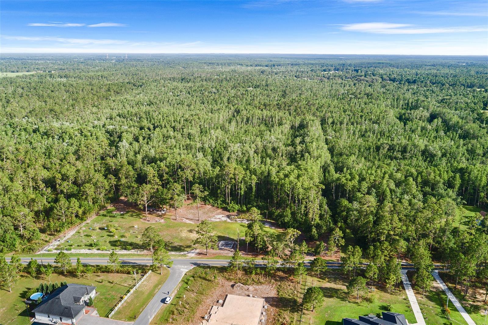 MATTINIS RETREATS - Land